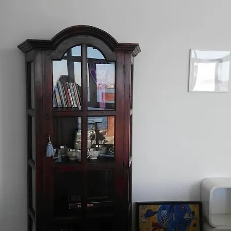 Apartamento Espectacular Piso De 2 Con Impresionantes Vistas Al Mar Y Parking Gratuito En El Propio Edificio
